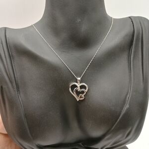 Silver And Colorless Gemstones Three Hearts In One Pendant Necklace 18in
